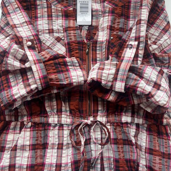 Torrid Plaid Seersucker Zip-Front Drawstring Waist Dress Womens Size 1/1X NWT - Picture 4 of 10